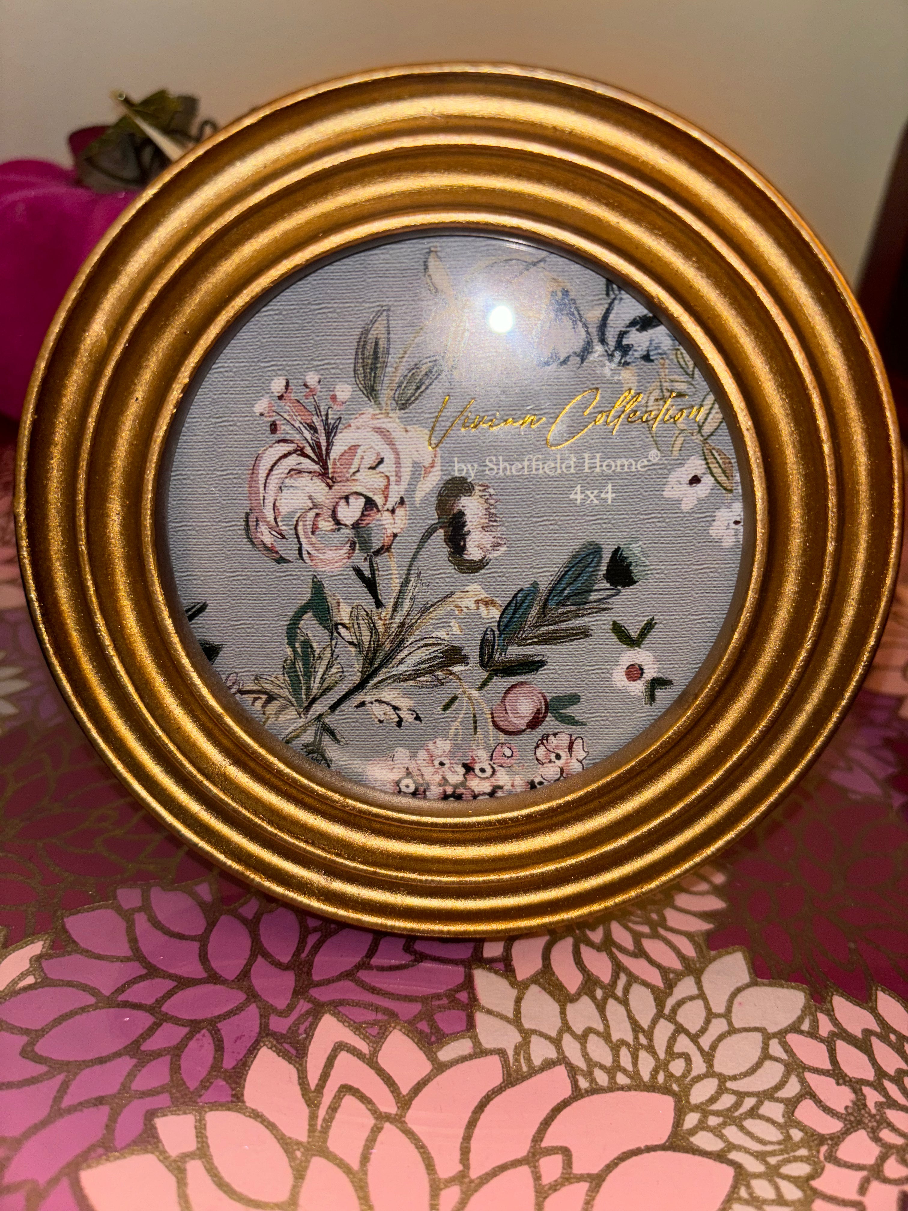 Circle Gold Frames